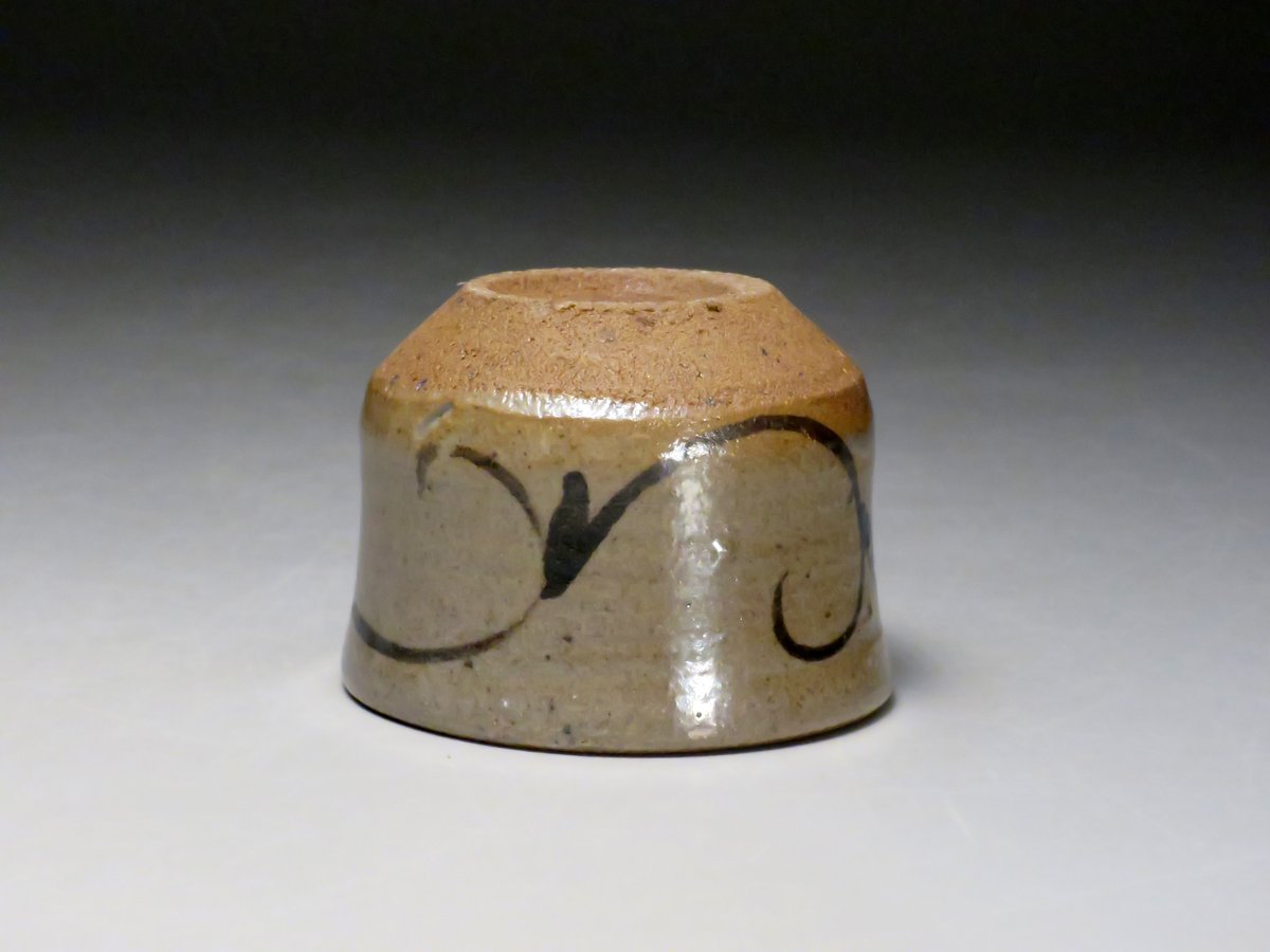 酒器　絵唐津　皮鯨　ぐい呑み　十四代　中里太郎右衛門　共箱　陶芸　懐石　人間国宝 酒器 絵唐津 皮鯨 ぐい呑み 十四代 中里太郎右衛門 共