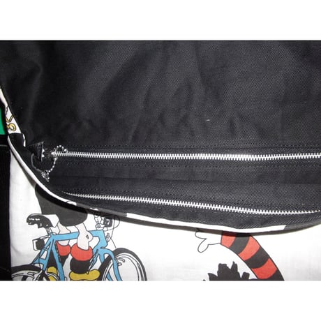 DENNIS THE MENACE/VINTAGE FABRIC REUSE MESSENGERBAG