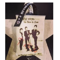 THE HEARTBREAKERS/mobileholder