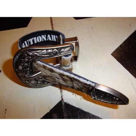 WESTERN BUCKLE LEOPARD WRISTBAND