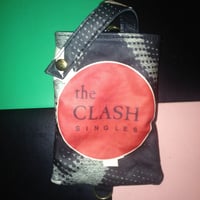 THE CLASH SINGLES/MOBILEHOLDER