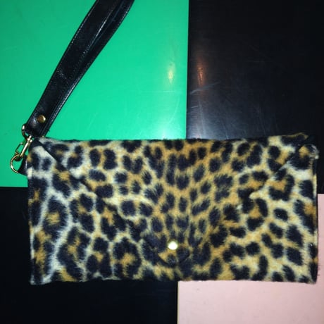 VINTAGE FABRIC REUSE/CLUTCH BAG