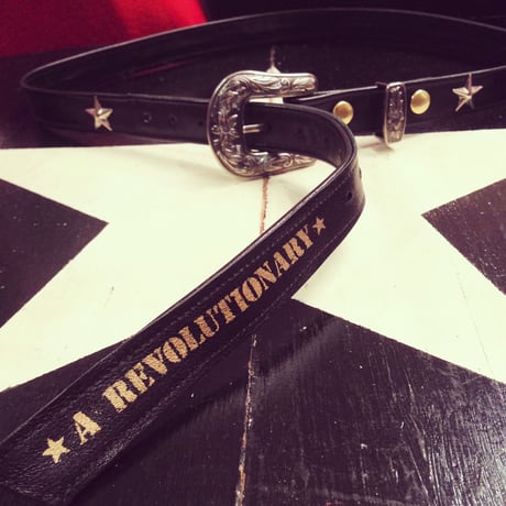 WESTERN BUCKLE/STAR BELT