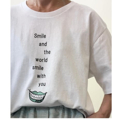 smile　Tシャツ