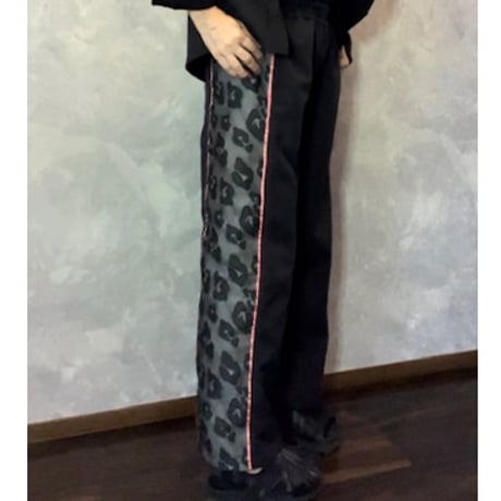 Italy素材レオパードパンツ
