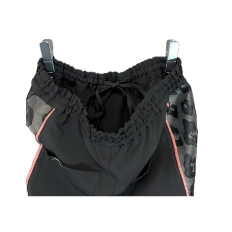 Italy素材レオパードパンツ
