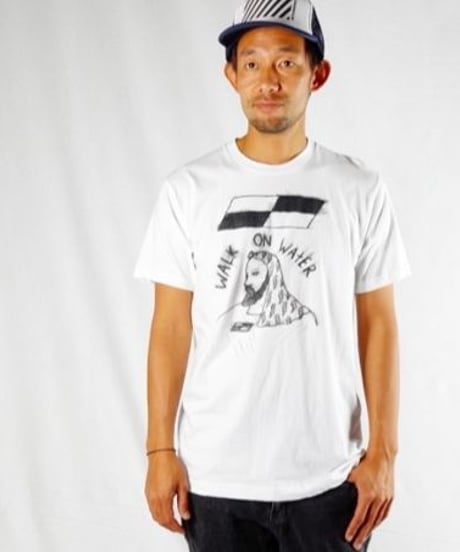 "W O W"  T-Shirts  （White）with Limited box