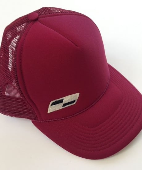 TRUCKER mesh CAP  "Classic Patch"  （Burgundy）