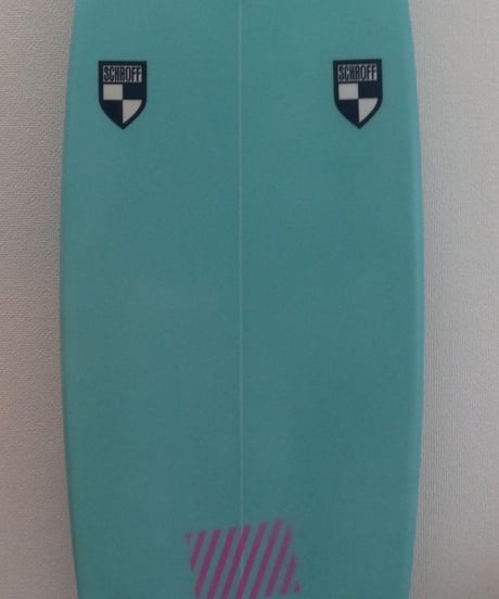 MINI MODEL  "NICOLE"   5'6" QUAD.  SANDING FINISH.   W 21  1/2.     T 2  4/8