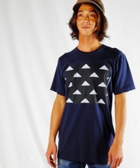 "DREAMS"  T-Shirts  (Navy)   with Limited box