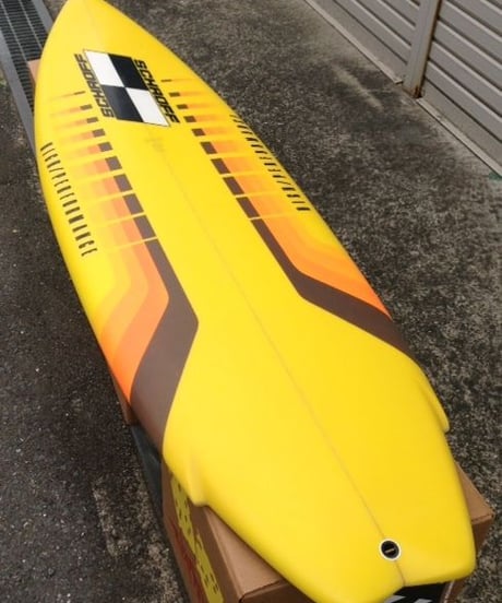 5'6"  HIGH  PERFORMANCE   "Shelly" Air brushed & Hand shaped by Peter Schroff