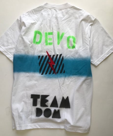 TEAM DOM / Stenciled    T-SHIRTS
