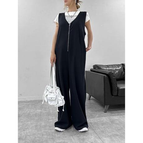 フロントZIPスウェットサロペット【BLACK】