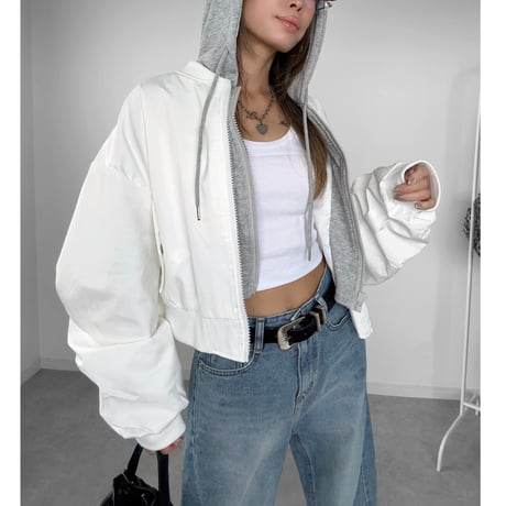 レイヤードフーディーJK "ANASTASIA" 【WHITE】