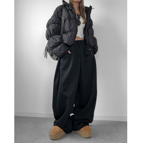 裏起毛バレルレッグスウェットパンツ【BLACK】