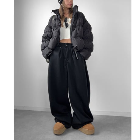 裏起毛バレルレッグスウェットパンツ【BLACK】