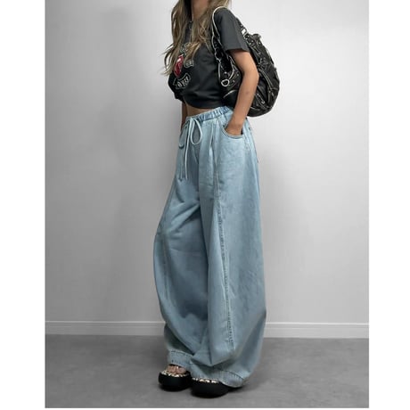 イージールーズDENIM