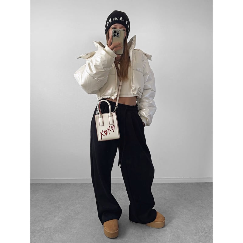 美品✨ヴェリテクール タックワイドパンツガウチョパンツワイドパンツ ネイビー THREE FIFTY STANDARD タックチノワイドパンツ〈ネイビー