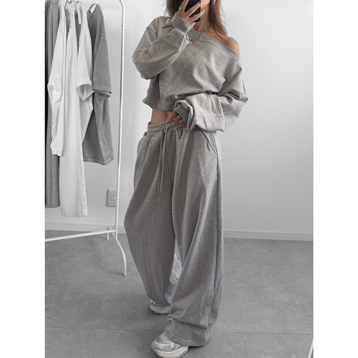 【美品】DESCENTE グレー スリムフィット セットアップ 楽天市場】2024年秋冬モデル デサント DESCENTE Move Sport