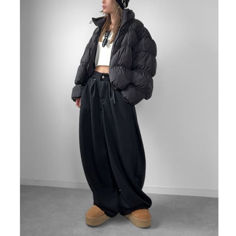 裏起毛バレルレッグスウェットパンツ【BLACK】