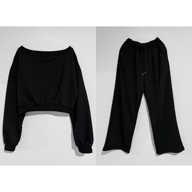 LE SSERAFIM フード付きクロップドスウェット 黒 LE SSERAFIM フード付きクロップドスウェット 黒 LE SSERAFIM