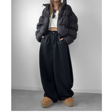 裏起毛バレルレッグスウェットパンツ【BLACK】