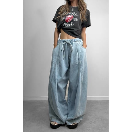 イージールーズDENIM