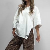 UネックサイドスリットBIG T 【WHITE】