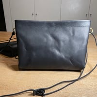 栃木レザーヌメ革サコッシュ