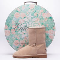 Entourage Sheepskin Mouton Boots（ベージュ）