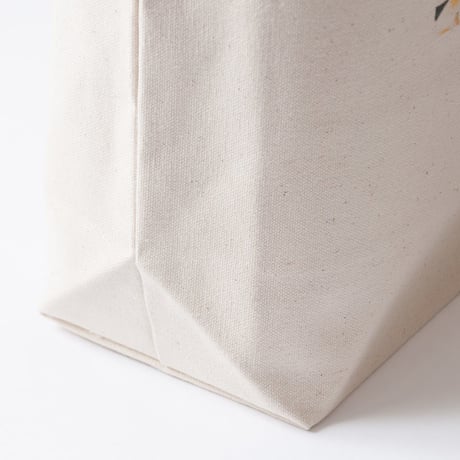 HE＞i（ヒー）キャンパストートバッ ISLAND LOGO TOTE / L