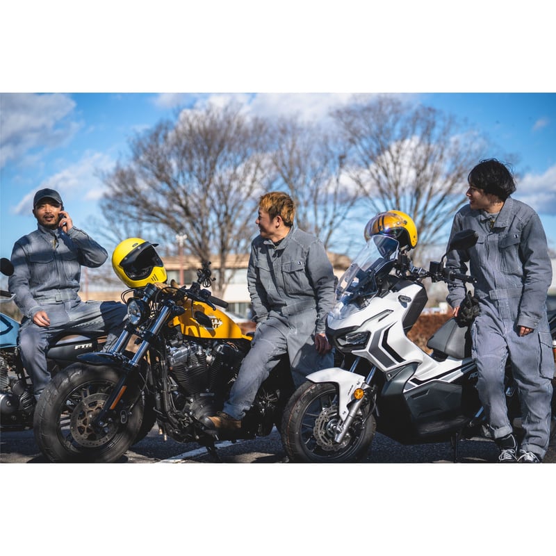 革ツナギ バイク用 青と白 Rロゴ入り TAICHI RSタイチ RS バイク用 革ツナギ レーシングスーツ レザー