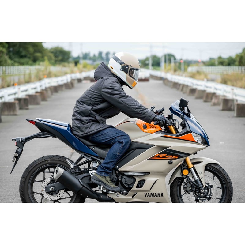 Colemanコラボ【着るテント】防風防寒バイク用アウターが完成 Colemanコラボ【着るテント】防風防寒バイク用アウターが完成