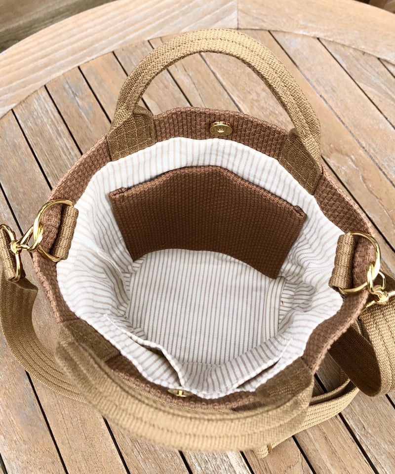 タチヌTACHI-NU新作Round camel キャメル ショルダー 斜めがけ タチヌTACHI-NU新作Round camel キャメル ショルダー 斜めがけ