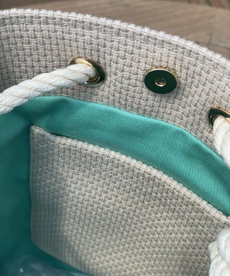 STRING new BEIGE  ※タッセルチャームSサイズ2個付き