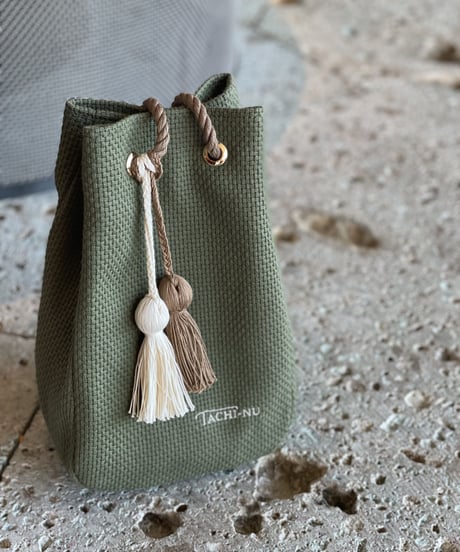残りわずかSTRING　数量限定KHAKI　※タッセルチャームSサイズ2個付き