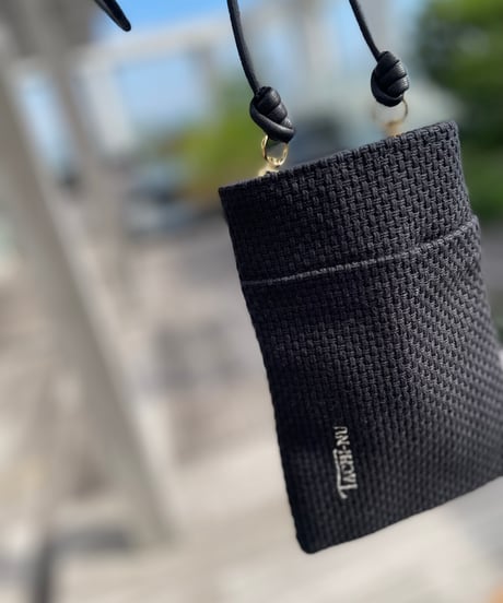 pocket (スマホショルダー) new color BLACK