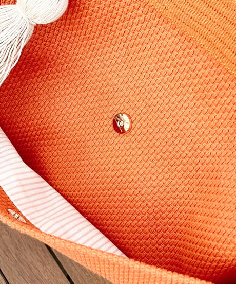 再入荷！！数量限定　UNIVERSALトート ORANGE