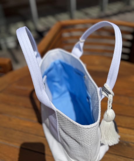 BASICトートバッグ　Sサイズ　限定色　White