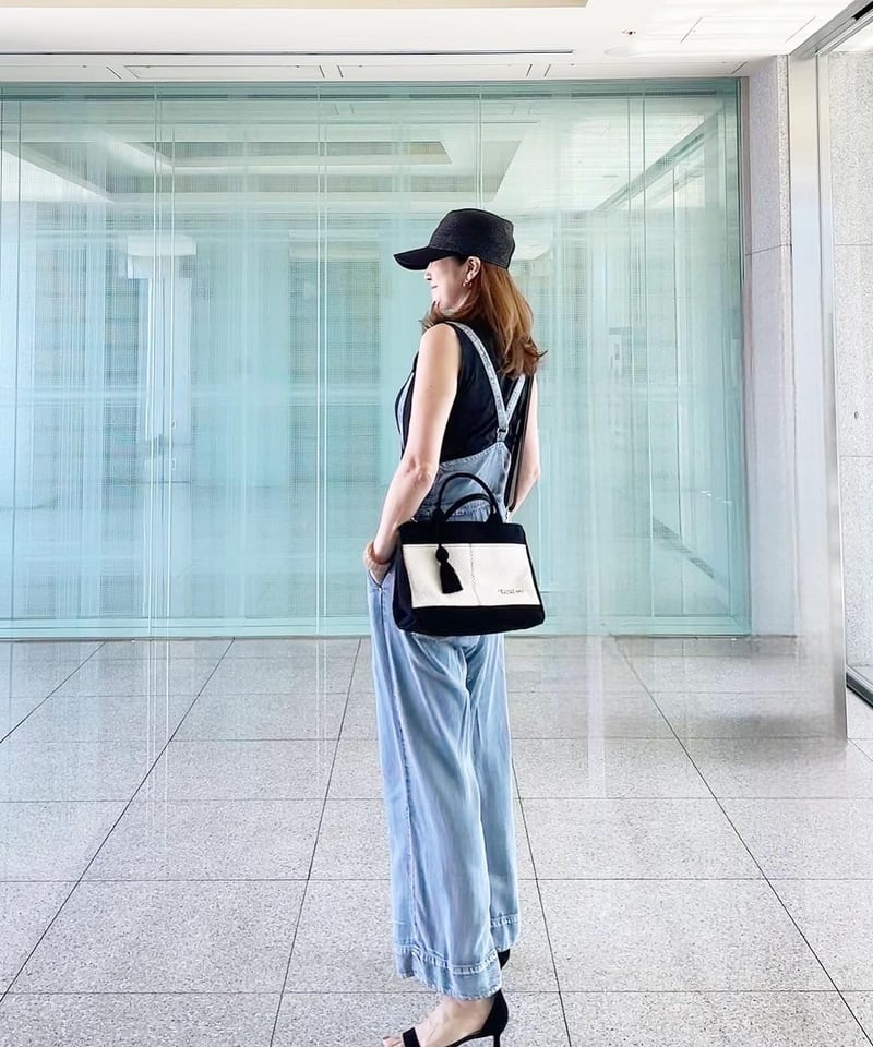 TASSELトートバッグ両面Sサイズ BLACK ※ストラップ&タッセルチャーム