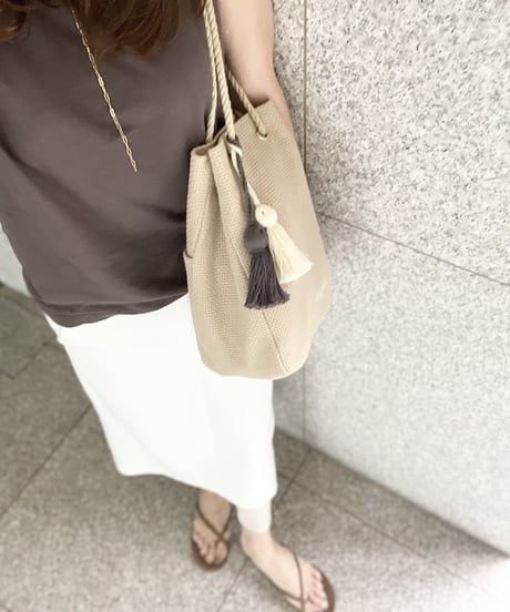 STRING new BEIGE  ※タッセルチャームSサイズ2個付き