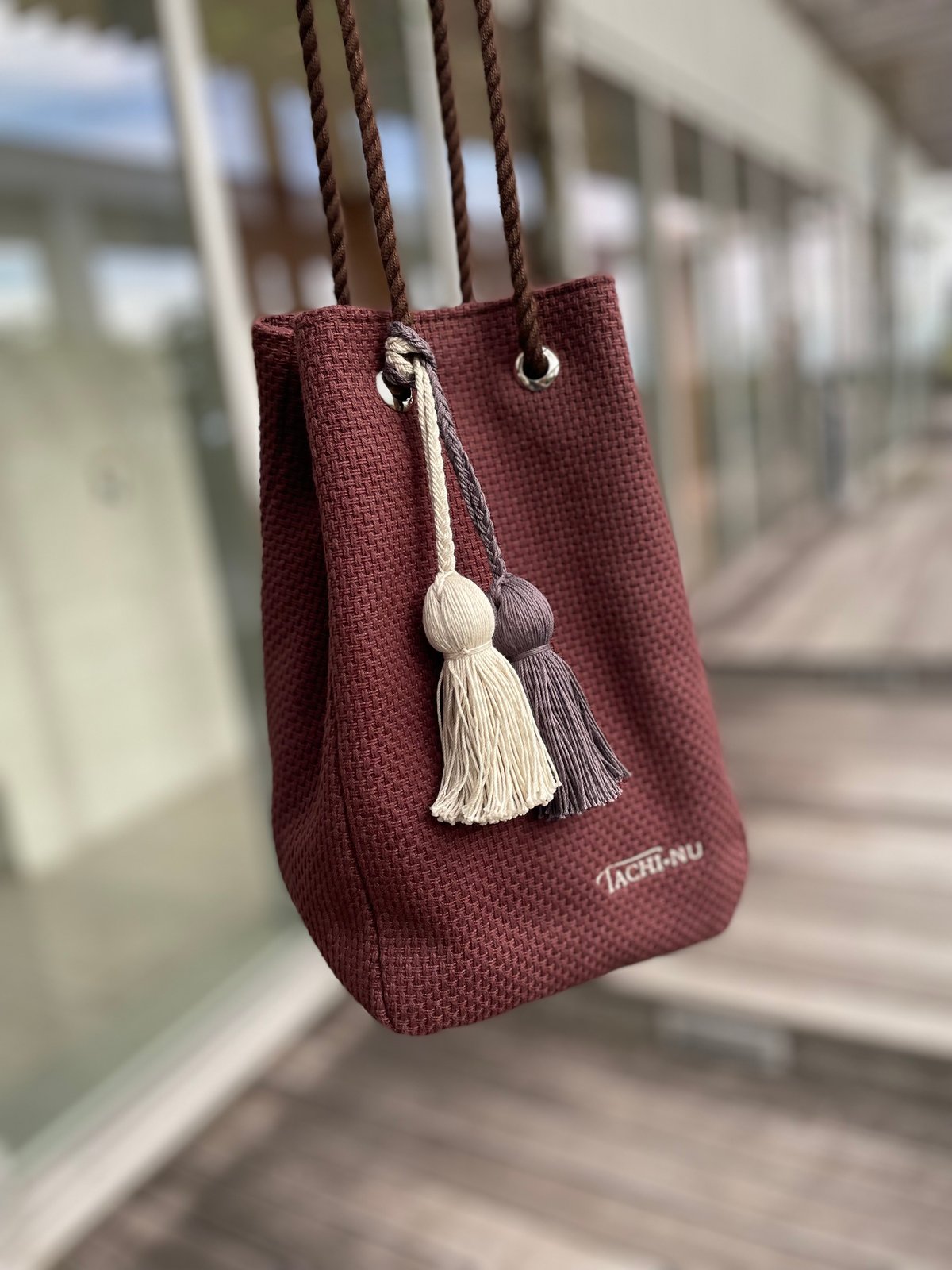 STRING 2025AW限定色ボルドー ※タッセルチャームSサイズ2個付き