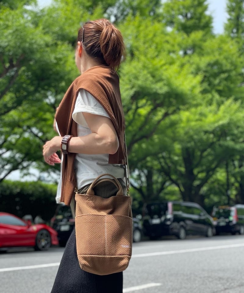 タチヌTACHI-NU新作Round camel キャメル ショルダー 斜めがけ