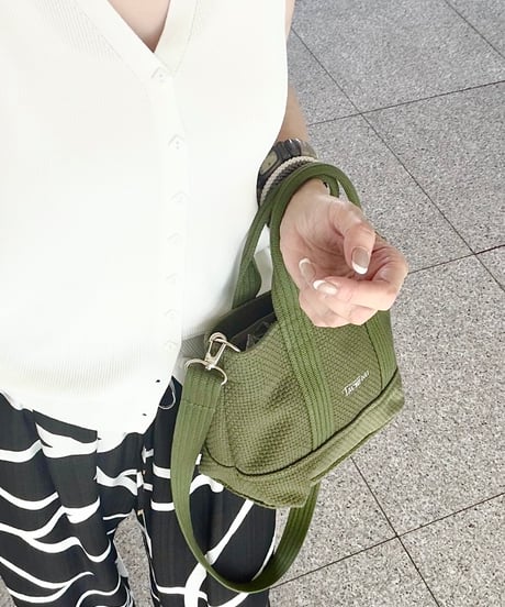 数量限定　ショルダー付き　BASIC SSサイズ　KHAKI