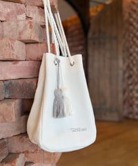 STRING 2026春夏限定色White　 ※タッセルチャームSサイズ2個付き