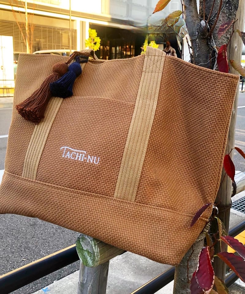 みぃ。様 /カケラパッチちょうちょ/しきりトートSサイズ/本革キャメル BASICトートバッグ(L)キャメル | TACHI-NU