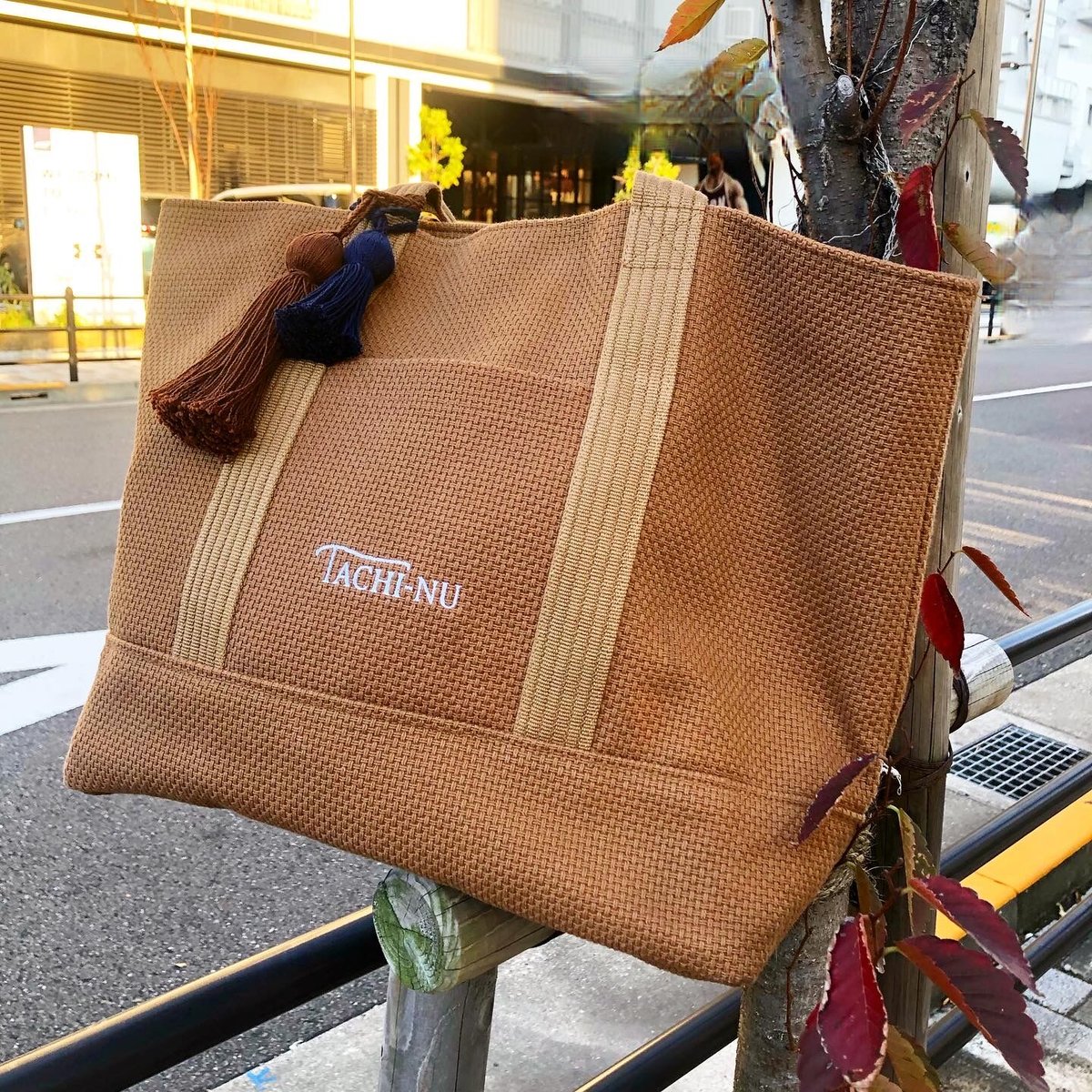 BASICトートバッグ(L)キャメル | TACHI-NU