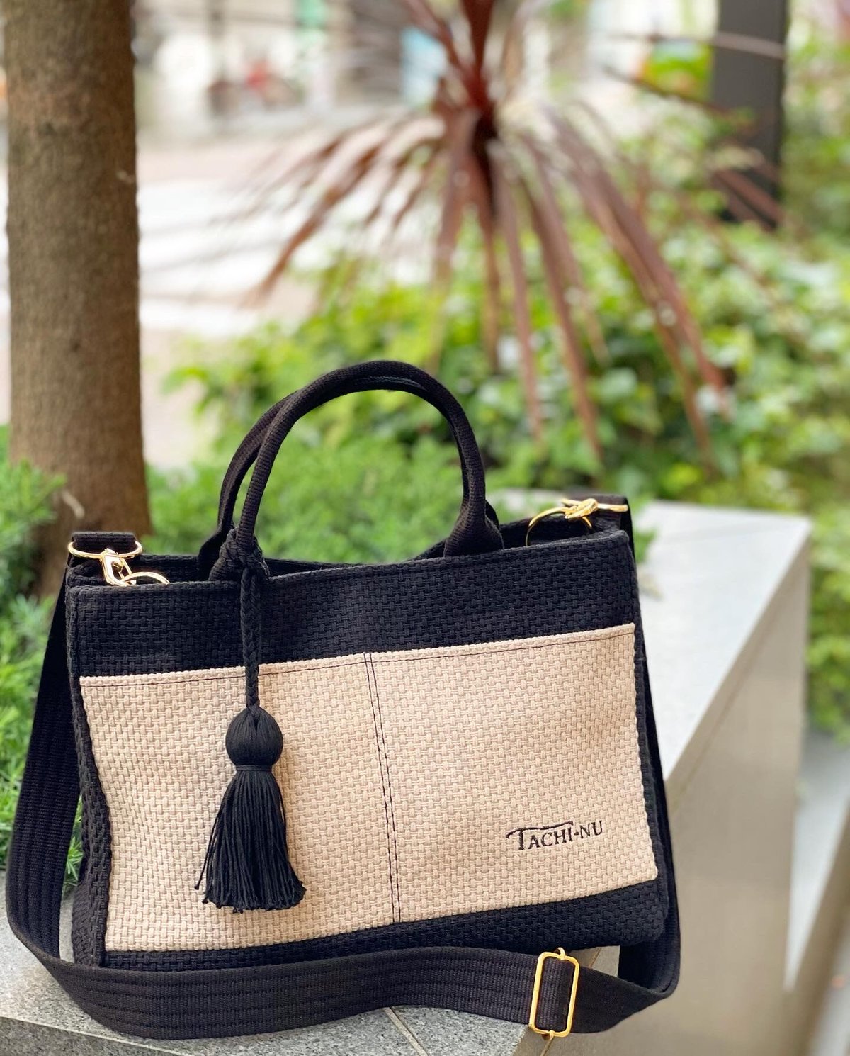 TASSELトートバッグ両面Sサイズ BLACK×GREIGE ※ショルダーストラップ
