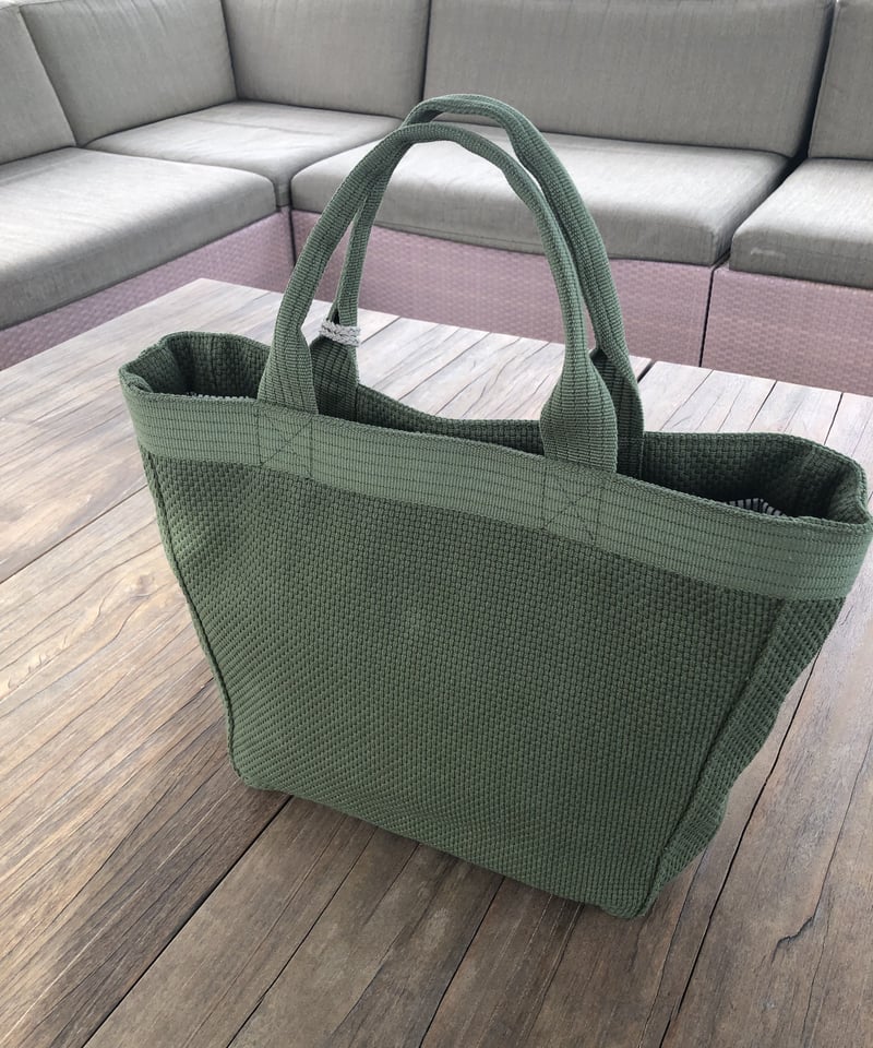 UNIVERSAL トートバッグ カーキ ※タッセルチャーム付 | TACHI-NU