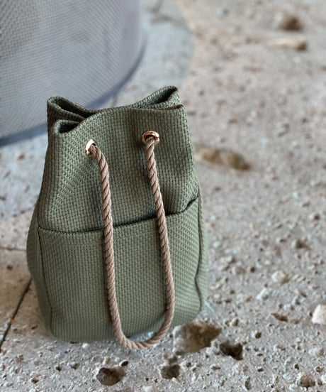残りわずかSTRING　数量限定KHAKI　※タッセルチャームSサイズ2個付き